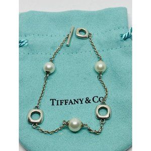 Tiffany & Co Sterling Silver 7mm Cultured Pearls Cushion 7" Toggle Bracelet